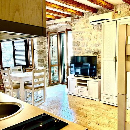 Apartments Dukic Kotor Ngoại thất bức ảnh