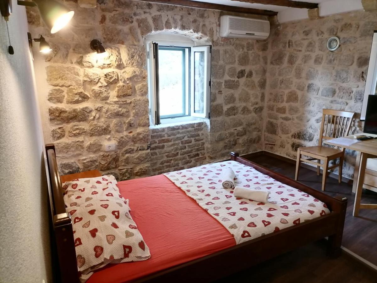 Apartments Dukic Kotor Phòng bức ảnh