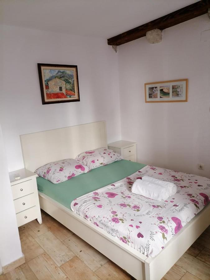 Apartments Dukic Kotor Ngoại thất bức ảnh