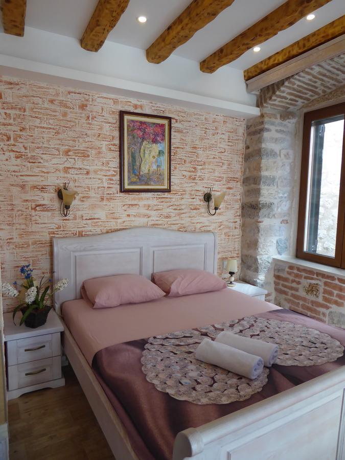Apartments Dukic Kotor Ngoại thất bức ảnh