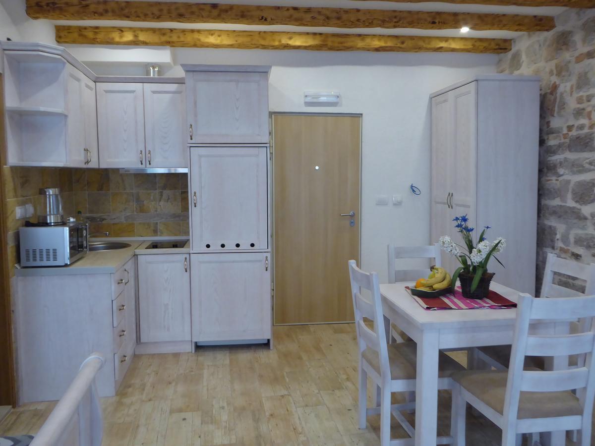 Apartments Dukic Kotor Ngoại thất bức ảnh