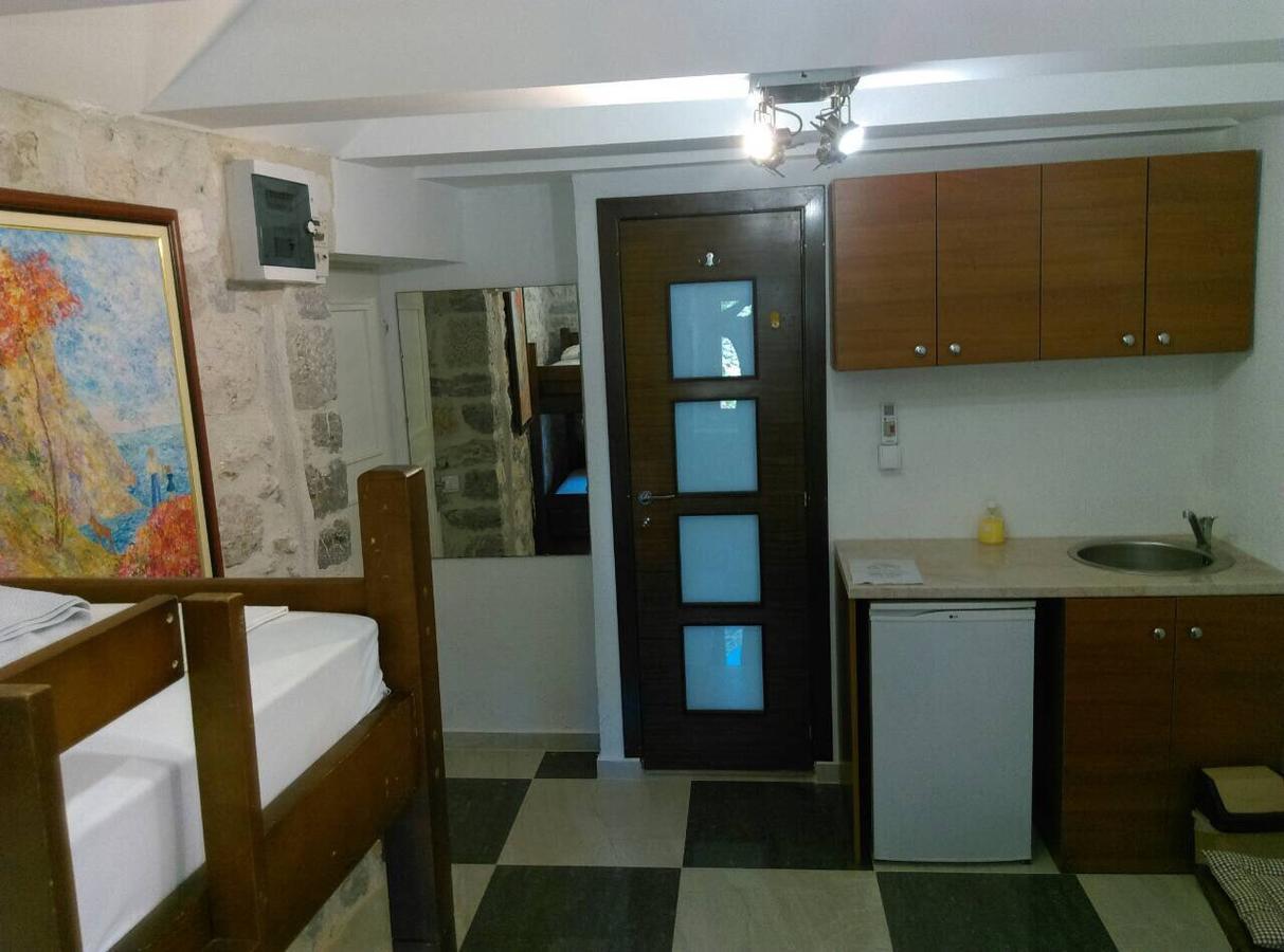 Apartments Dukic Kotor Ngoại thất bức ảnh