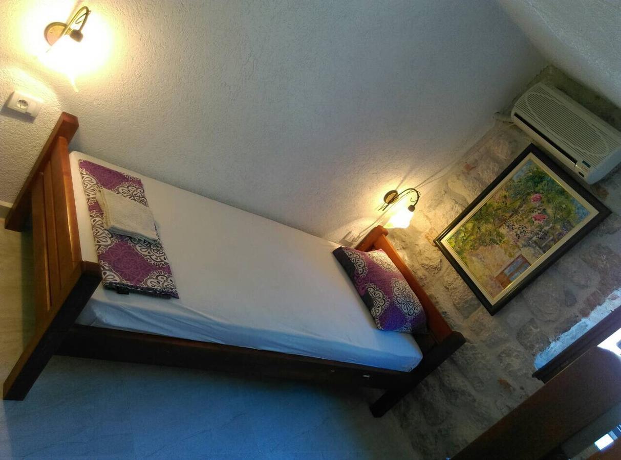 Apartments Dukic Kotor Ngoại thất bức ảnh